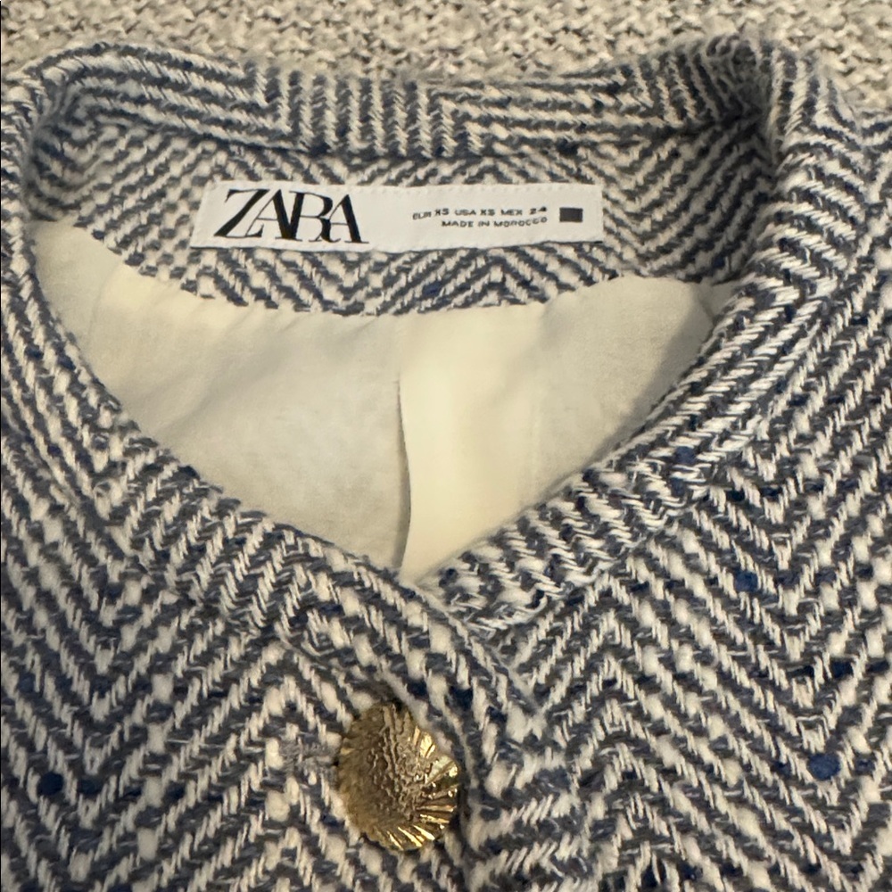 Zara Women’s Herringbone Tweed Cropped Jacket Size XS (24) - Picture 2 of 8
